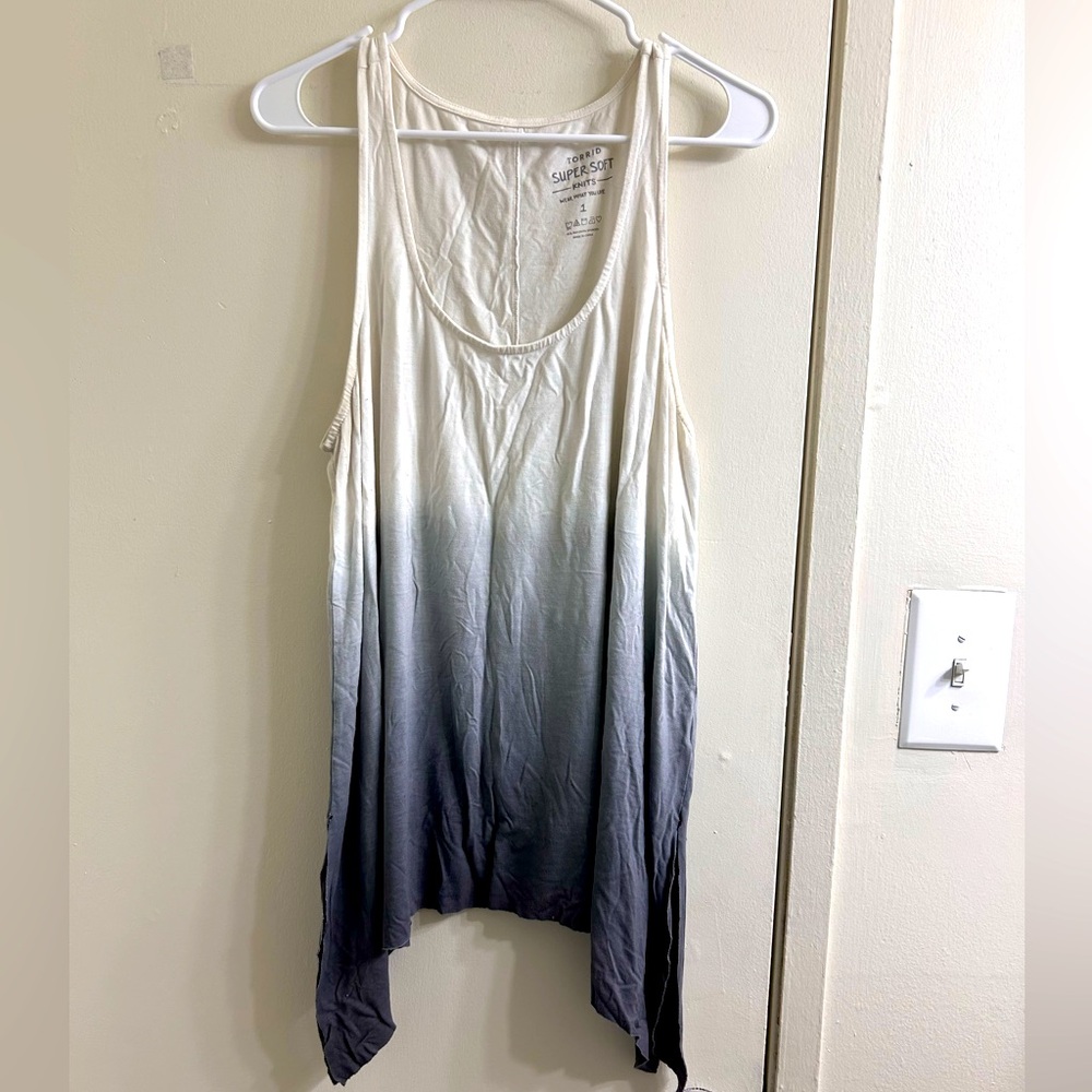 1 (14-16) Torrid white and black ombre tank top
